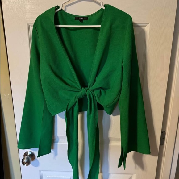 Carefree seasons greetings Lulu’s green skort and top set. Size L fits 8-10 US - Picture 2 of 3